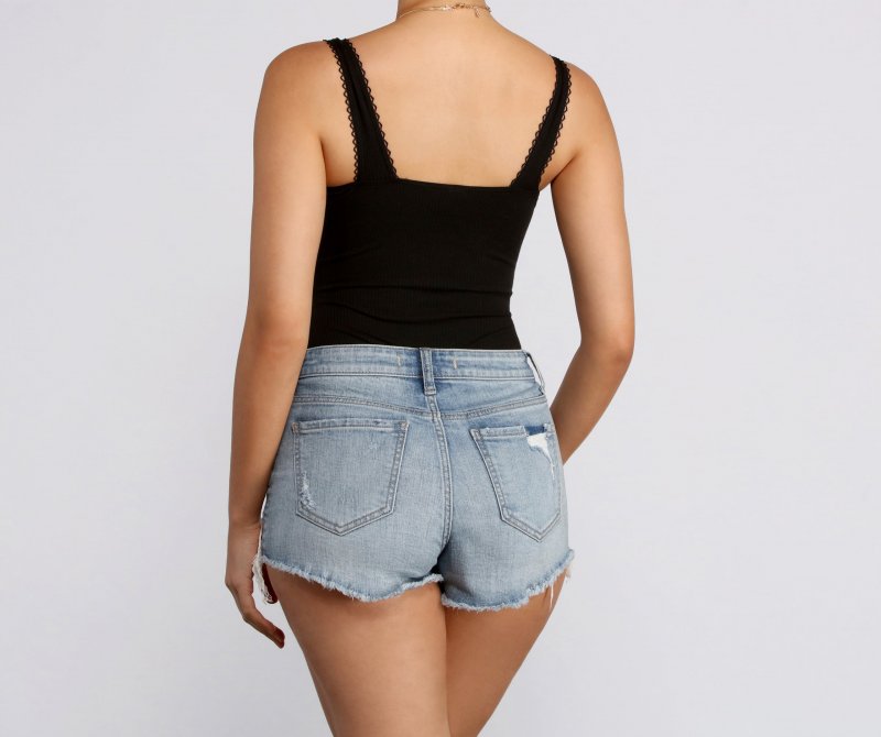 TableClothsUs Ribbed Scallop Trim Bodysuit