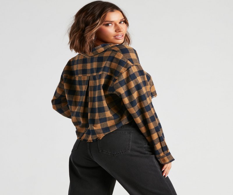 TableClothsUs Plaid Mood Button Up Flannel Top