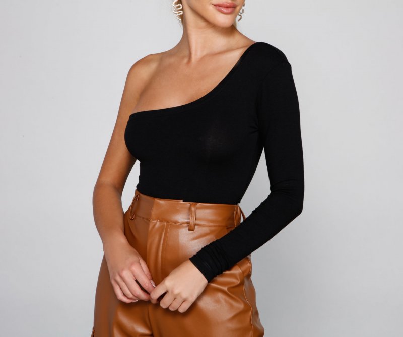 TableClothsUs A Trendy Vibe One-Shoulder Bodysuit