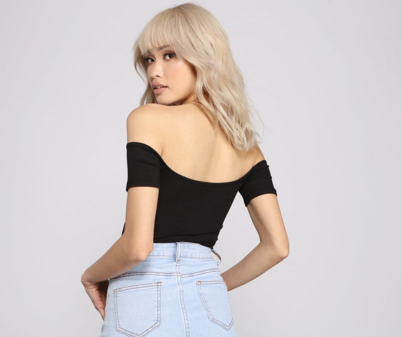 TableClothsUs Off The Shoulder Ribbed Bodysuit