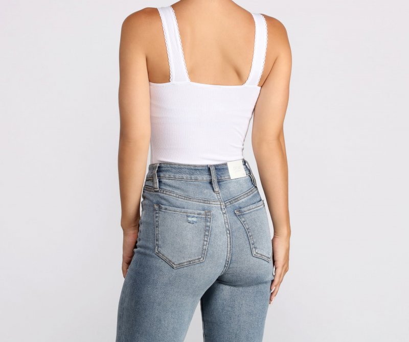 TableClothsUs Ribbed Scallop Trim Bodysuit