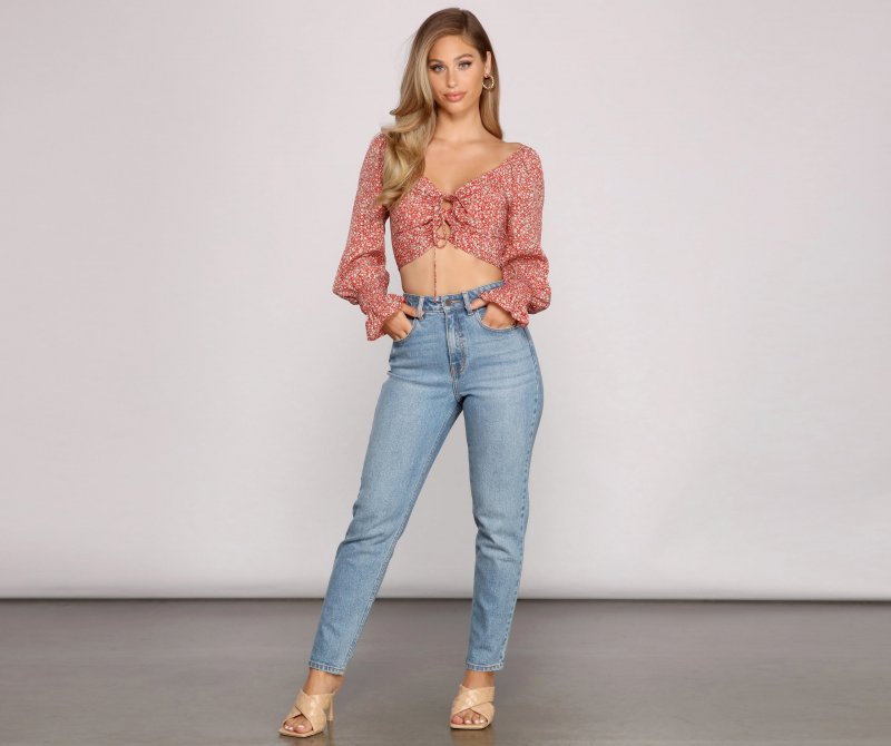 TableClothsUs She's A Beauty Ditsy Floral Crop Top