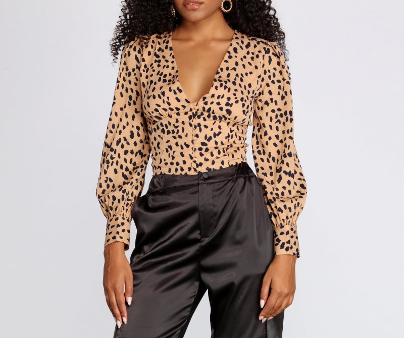 TableClothsUs Spotted Print Buttoned Blouse