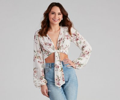 TableClothsUs Bloom Mood Floral Tie-Front Top