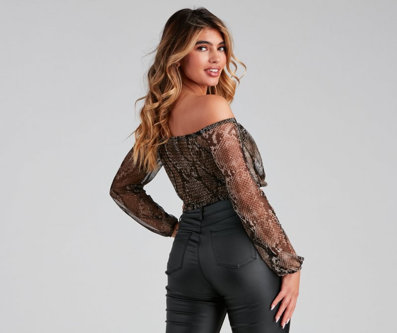 TableClothsUs Bring The Sass Cropped Blouse